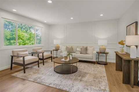 332 Morton Street E, Saint Paul, MN 55107