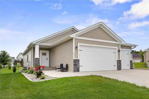1332 Southfork Drive SE, Hutchinson, MN 55350