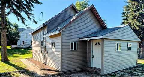 210 3rd Street, Golden Valley, ND 58541