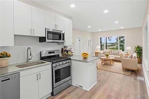 312 Jessamine Avenue E, Saint Paul, MN 55130