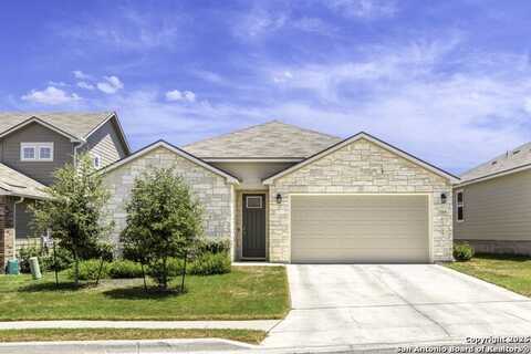 7168 Walkers Loop, San Antonio, TX 78233