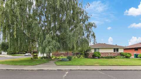 4305 W Janice Ave, Spokane, WA 99208