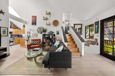 30 S Salinas unit: B, SANTA BARBARA, CA 93103
