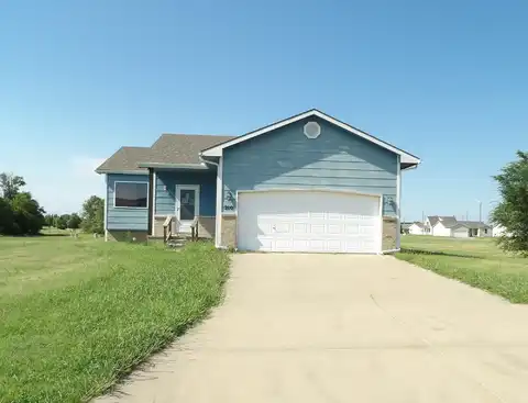 210 W Morton, Greensburg, KS 67054