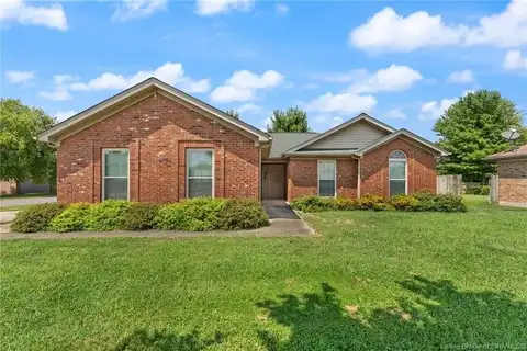 5814 Concord Court, Jeffersonville, IN 47130
