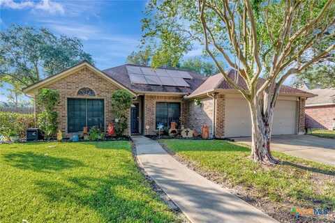 102 Mariner Drive, Victoria, TX 77901