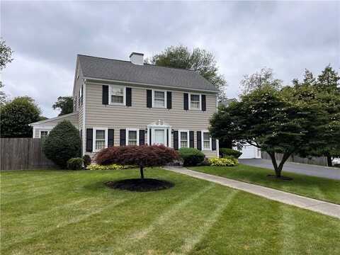 50 Grandview Avenue, Lincoln, RI 02865