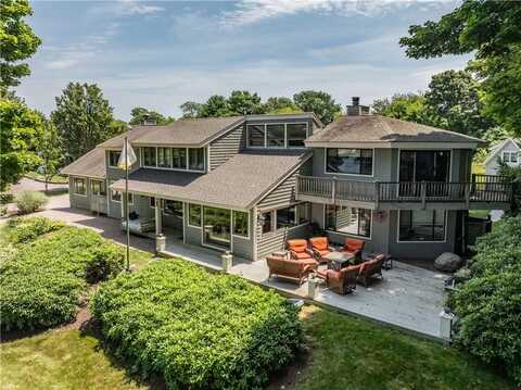 60 Avondale Road, Westerly, RI 02891