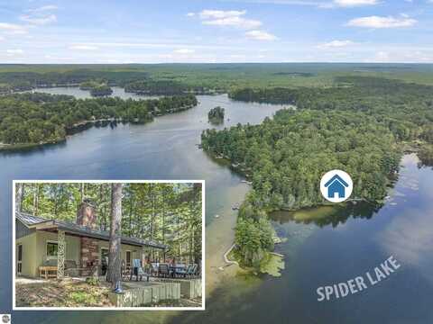 4275 Greilick Road, Traverse City, MI 49696