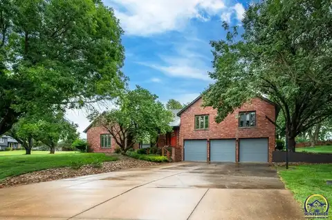 3720 SW Kings Forest RD, Topeka, KS 66610