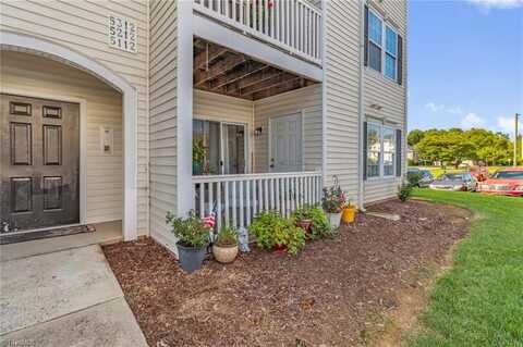 5112 Mcconnell Drive, Kernersville, NC 27284
