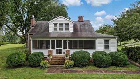 3062 Greensboro Chapel Hill Road, Liberty, NC 27298