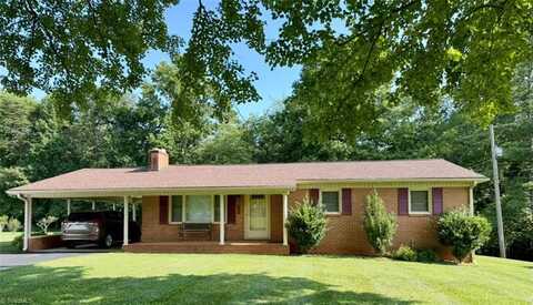 186 Ashley Drive, Dobson, NC 27017
