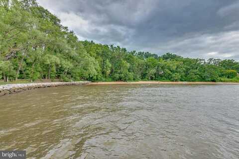 8425 HALL ROAD, PASADENA, MD 21122