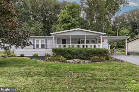 24 MAPLE AVE, MANHEIM, PA 17545