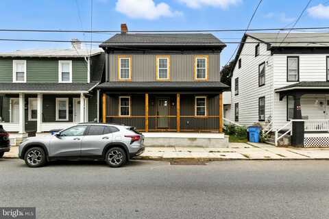 153 E KING STREET, LITTLESTOWN, PA 17340