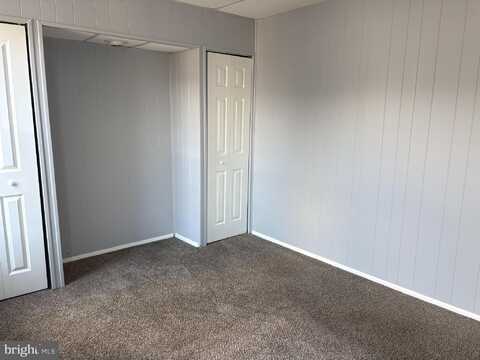 1136 COTTON STREET, READING, PA 19602