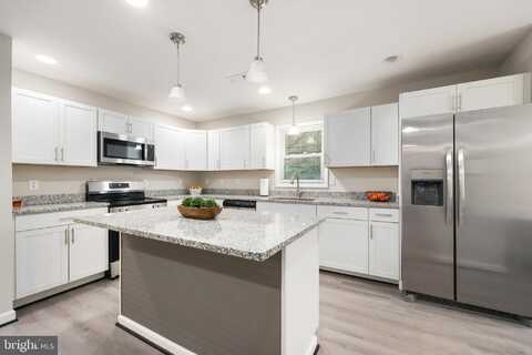 14129 ROYALLS MILL ROAD, SUMERDUCK, VA 22742
