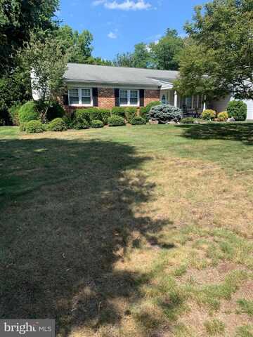 1950 GIBSON DRIVE, HATBORO, PA 19040