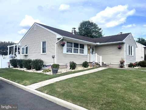 9 LINDEN AVENUE, BORDENTOWN, NJ 08505