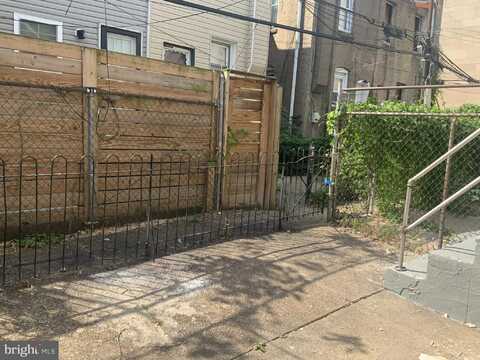 1522 S MYRTLEWOOD STREET, PHILADELPHIA, PA 19146