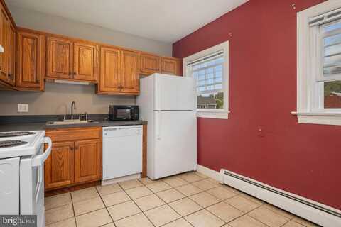 1735 NEW LONDON ROAD, LANDENBERG, PA 19350