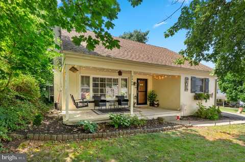 2468 N SHERMAN STREET, YORK, PA 17406