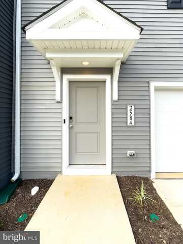 2584 COUGAR LANE, LOCUST GROVE, VA 22508