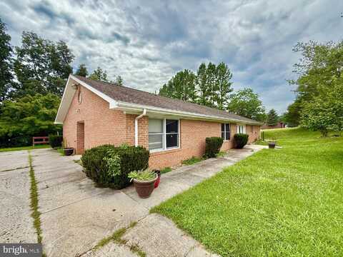 139 GLOVER DRIVE, FRANKLIN, WV 26807