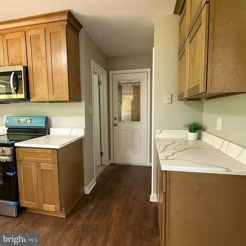 7697 HEDGESVILLE ROAD, HEDGESVILLE, WV 25427