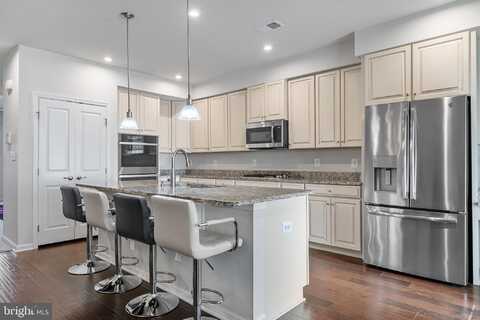 10053 DORSEY LANE, LANHAM, MD 20706