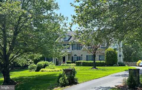 10 GREY PEBBLE COURT, DARNESTOWN, MD 20874
