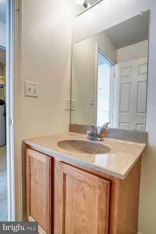1532 FORESMAN DRIVE, POTTSTOWN, PA 19464