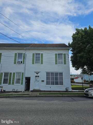 116 W FRANKLIN STREET, TOPTON, PA 19562