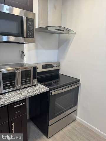 2728 N SYDENHAM STREET, PHILADELPHIA, PA 19132