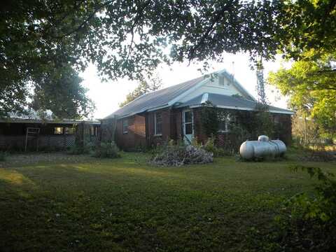 8083 Hwy 190, PALMERSVILLE, TN 38224