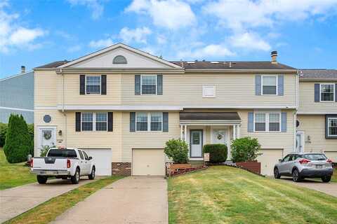 2522 Hawthorne Dr, Fayette, PA 15071