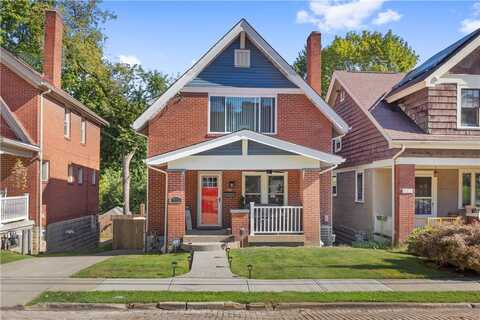 899 Malvern Rd, Avalon, PA 15202