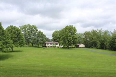 922 Old Ridge Rd, Avella, PA 15340