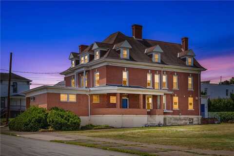35 N Hitchman St, Mt Pleasant Boro, PA 15666
