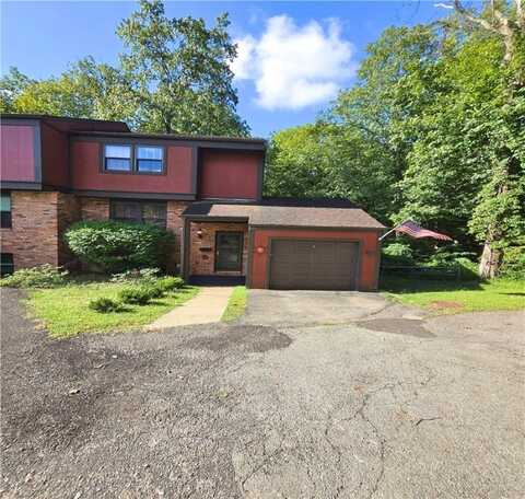 521 Hunting Creek Rd, Strabane, PA 15317