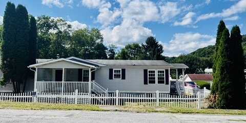 121-119 6th Street, Vintondale, PA 15961