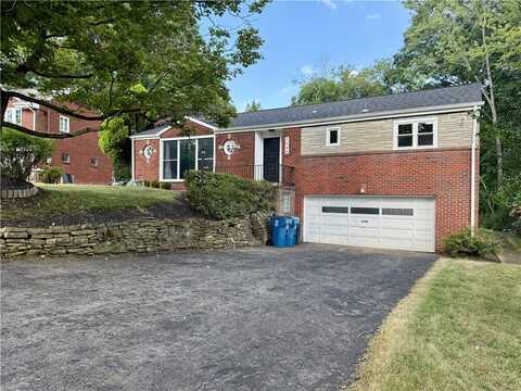 3548 Ridgewood Dr, Wilkinsburg, PA 15235