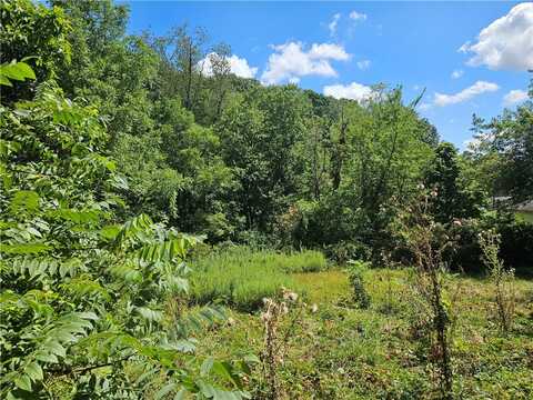 293 Acre Ave, Twp of But SW, PA 16001