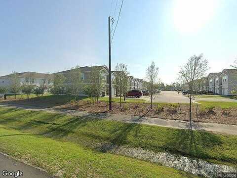 Caleigh, LYNN HAVEN, FL 32444