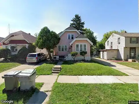 19Th, MILWAUKEE, WI 53209