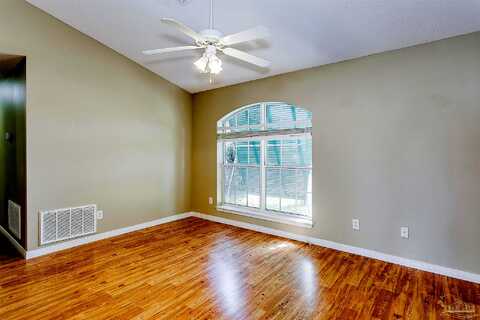 Keel, PENSACOLA, FL 32507