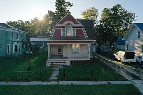 Commercial, LA PORTE CITY, IA 50651