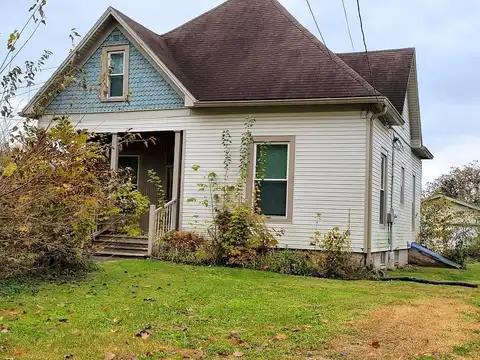 Short, FREELANDVILLE, IN 47535