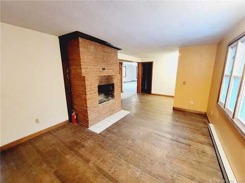Thompson Hill, PORTLAND, CT 06480